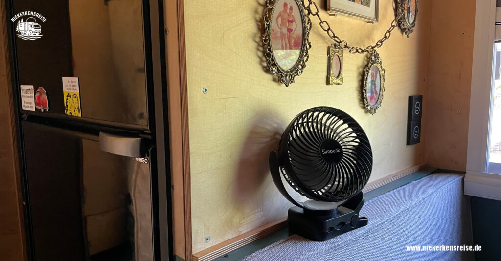 USB-Ventilator im Camper – kompakte Abkühlung und Hitzeschutz beim Camping ohne Klimaanlage