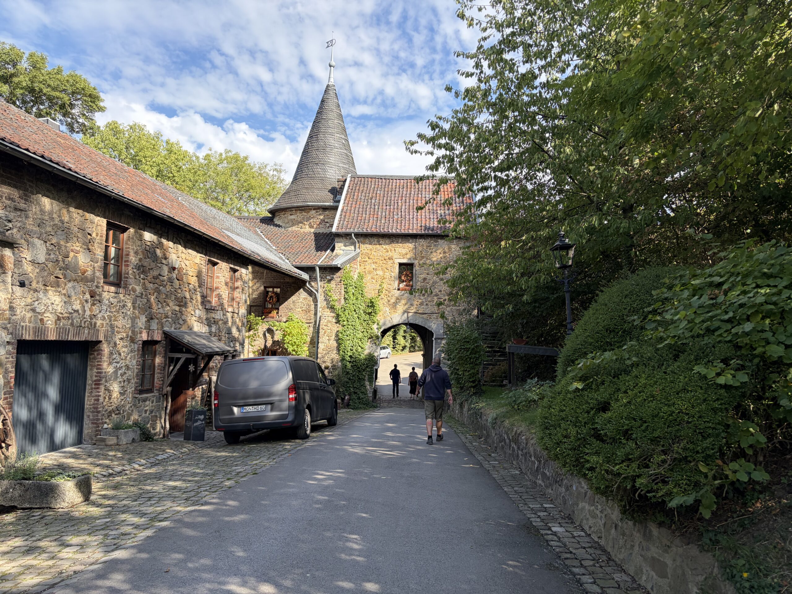 Burg Wilhelmstein in Würselen bei Aachen Historische Burg Wilhelmstein in Würselen im Wurmtal bei Aachen