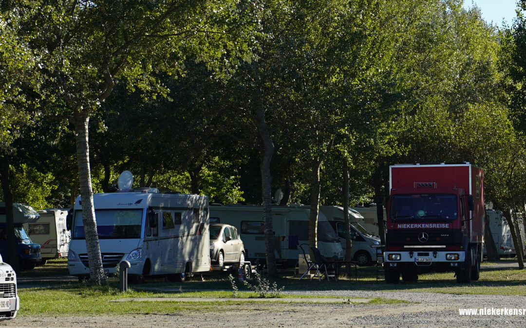 Camping-Car Park Hirel: Unser Traumstellplatz an der französischen Atlantikküste